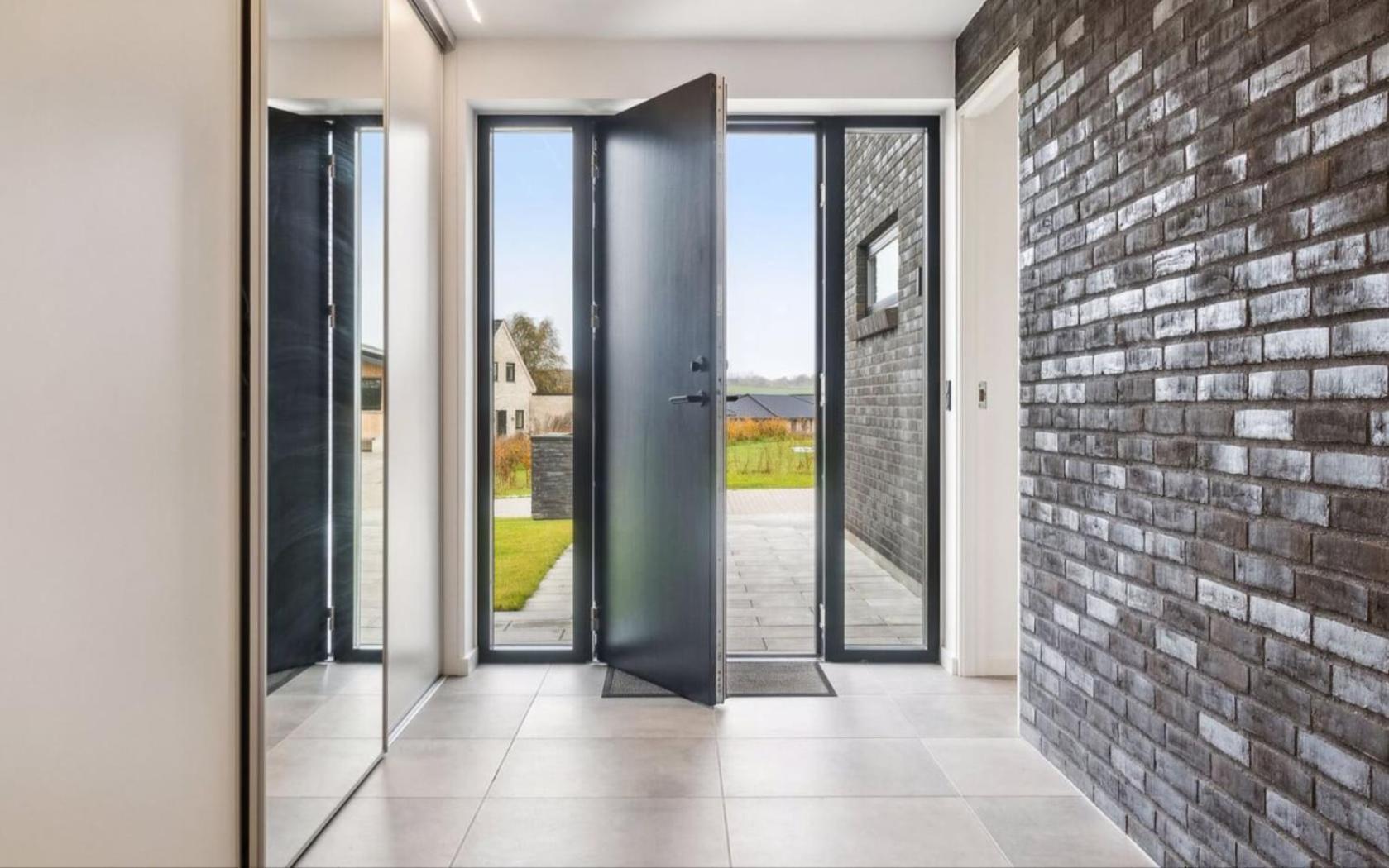 Bright, Quiet, Comfortable Room In A Luxury Home Horsens Exterior photo